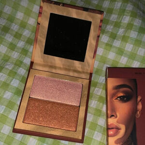 Kkw Winnie Harlow collab highlighter discontinued makeup bronze Kim k rare